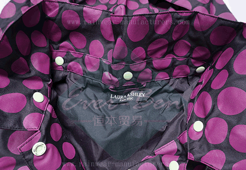 All over printing raincoat collar